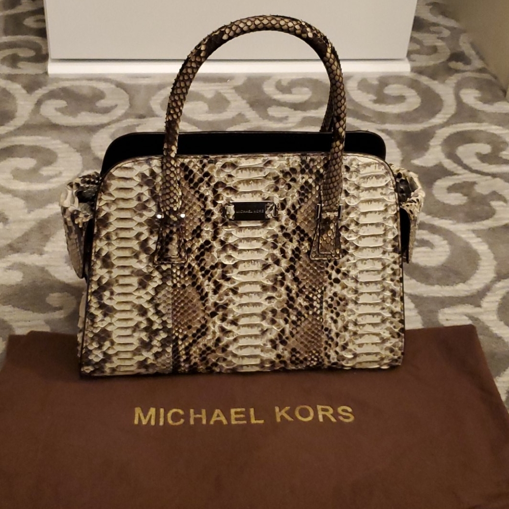 MK Collection Satchel - Picture 6 of 6